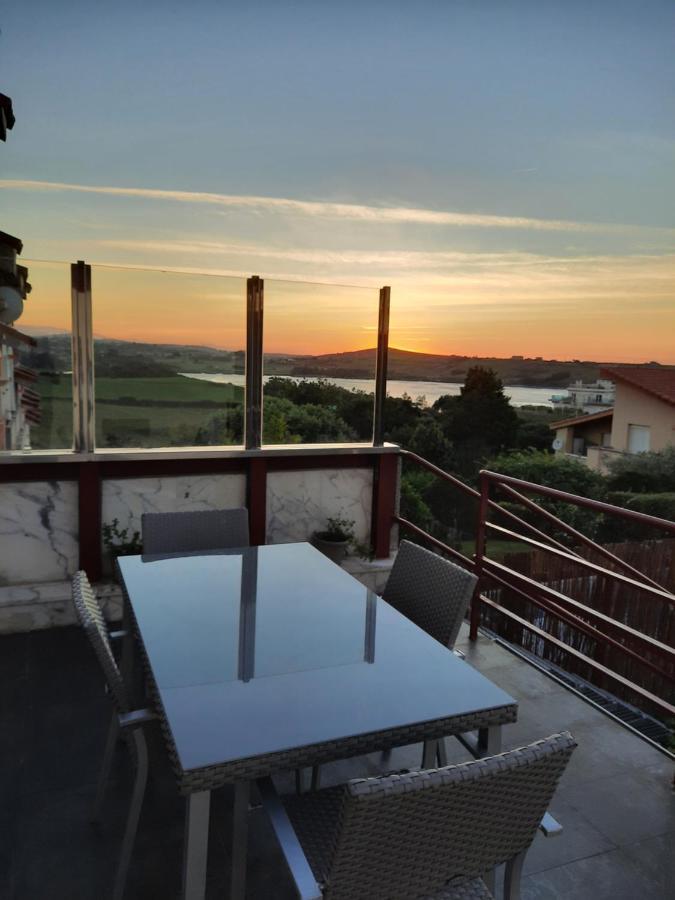 Apartamento Duplex Con Vistas Al Mar Los Girasoles Mogro Eksteriør billede